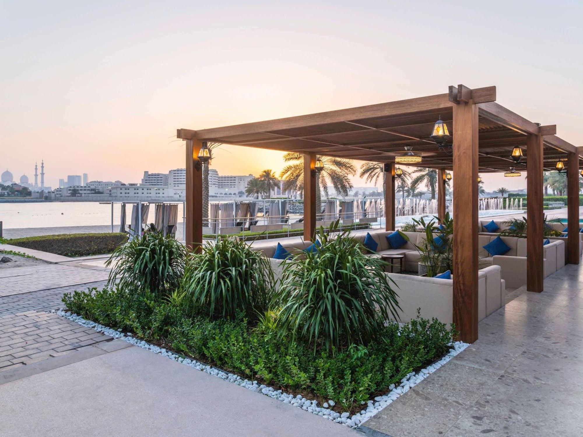فندق فيرمونت باب البحر أبو ظبي المظهر الخارجي الصورة The Beach, Jumeirah